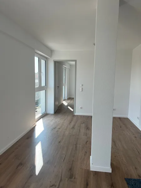 Helle 2,5-Zimmer Wohnung mit Aufzug in Charlottenburg-Nord !WG-geeignet! — photo 1